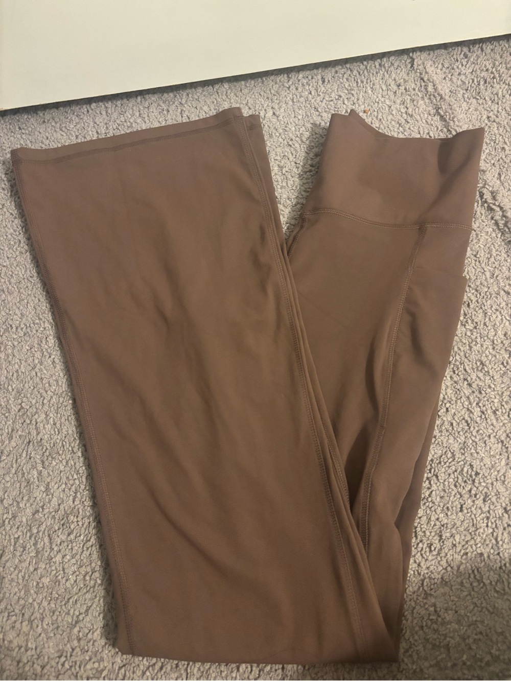 High-Waist Brown Yoga Leggings with side pockets!